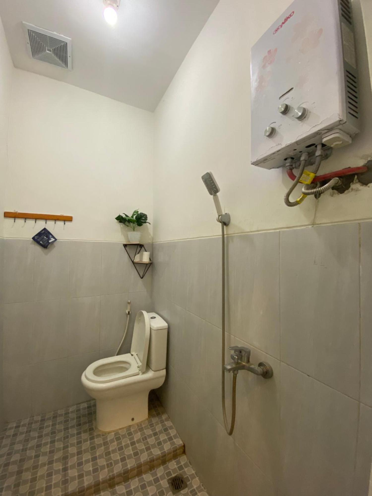 Robiu Bed & Breakfast Banyuwangi  Exteriör bild